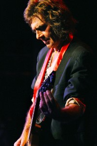 Wally Stocker during a performance at The Canyon Club © Bourgeois Magazine LA